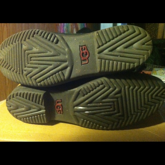 Ugg Cecile Boots-SOLD - Picture 5 of 8